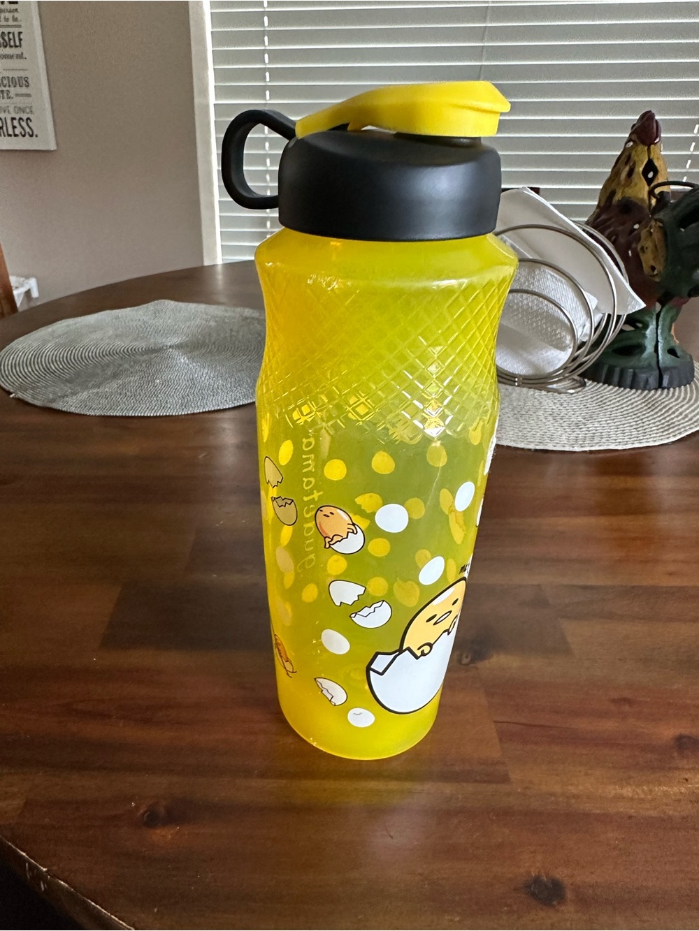 Gudetama Yellow Plastic Water Bottle with Flip Lid
